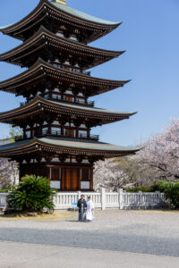 覚王山日泰寺で和装ウェディングフォト　五重塔を背景に前撮り　名古屋の桜スポット