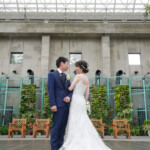 フラリエでフォトウェディング マーメイドドレスの新婦後ろ姿